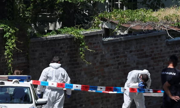 სერბეთში, ისრაელის საელჩოსთან სროლის შედეგად პოლიციელი დაშავდა, ხოლო თავდამსხმელი დაიღუპა