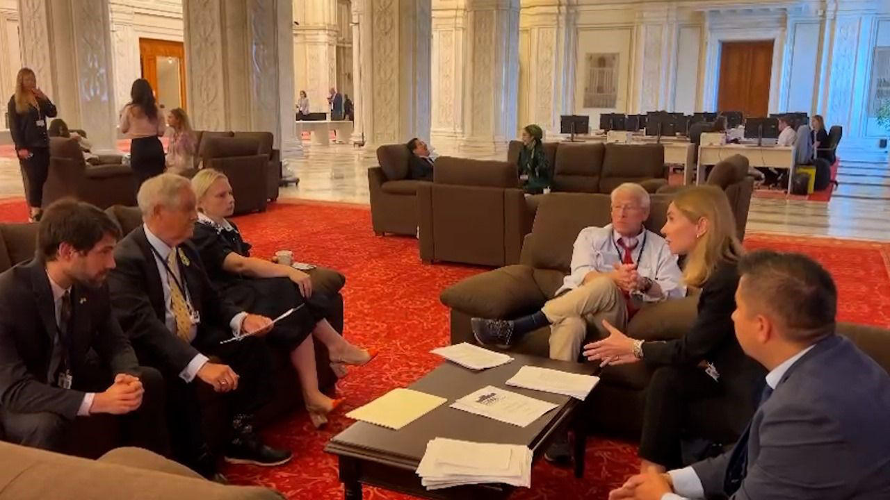 თინა ბოკუჩავა ეუთოს საპარლამენტო ასამბლეის ფარგლებში, კონგრესმენ ჯო უილსონს და სენატორ რობერტ უიკერს შეხვდა