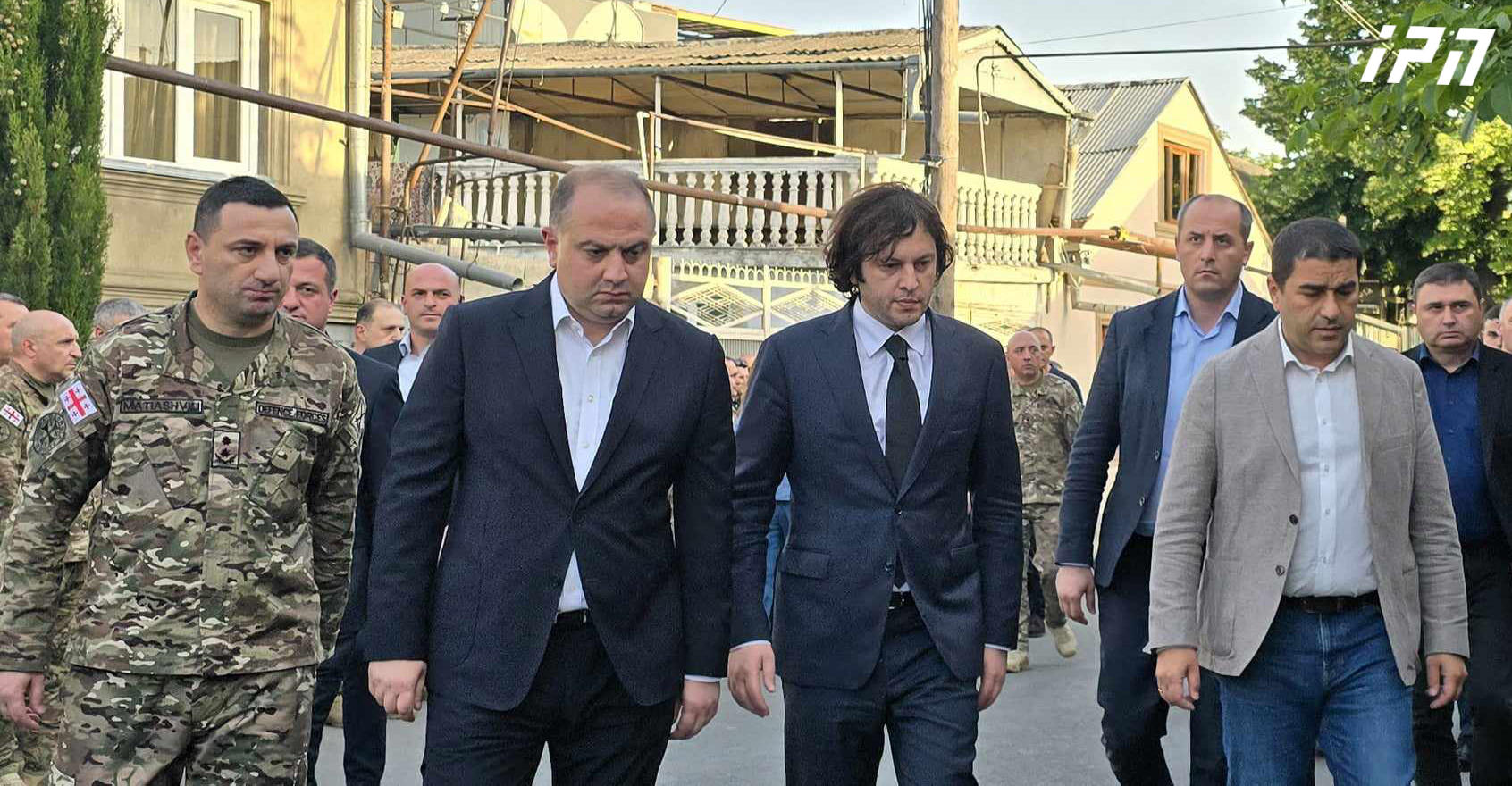 პრემიერ-მინისტრმა, პარლამენტის თავმჯდომარემ და თავდაცვის მინისტრმა დაღუპული პილოტის ოჯახს სამძიმარი გამოუცხადეს