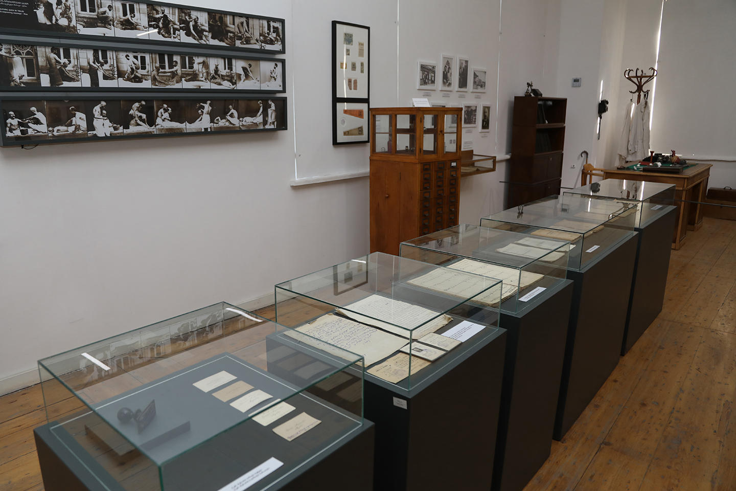 ჯანდაცვის სამინისტრომ, ქართული მედიცინის ისტორიის მუზეუმს, გრიგოლ მუხაძის სამედიცინო არქივი გადასცა