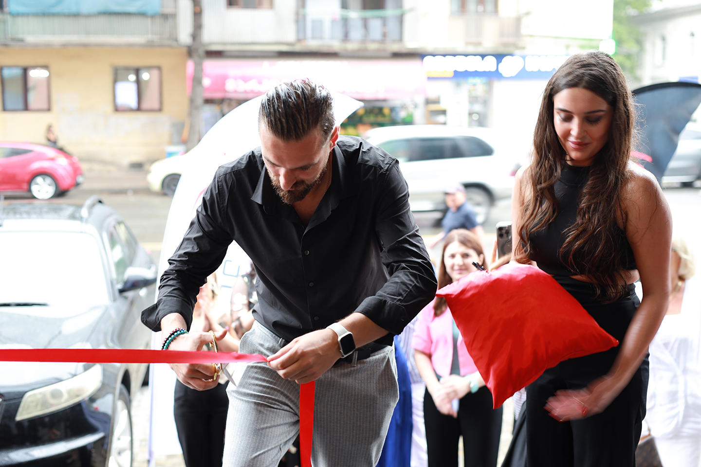 ბათუმში „გლობალ ავტო იმპორტის“ ფილიალი გაიხსნა