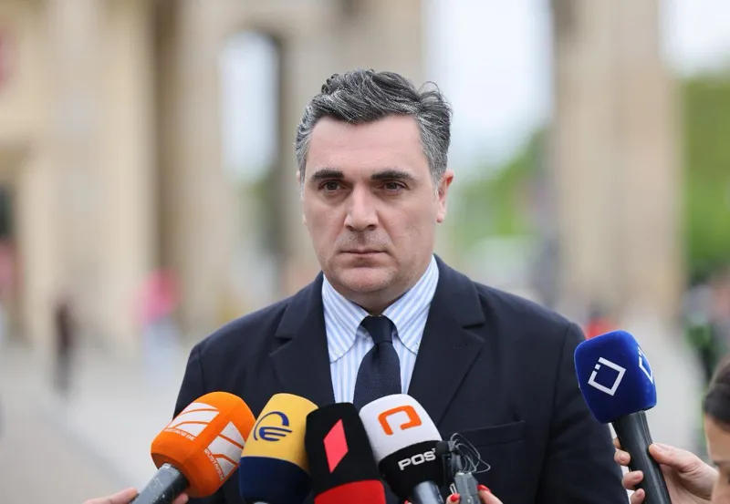 ილია დარჩიაშვილი - დიდი პატივია, რომ მონაწილეობას ვიღებ ნატო-ს სამიტისადმი მიძღვნილ მიღებაში - მიხარია, რომ საქართველოს დროშა ძლიერი პარტნიორების ალიანსშია წარმოდგენილი