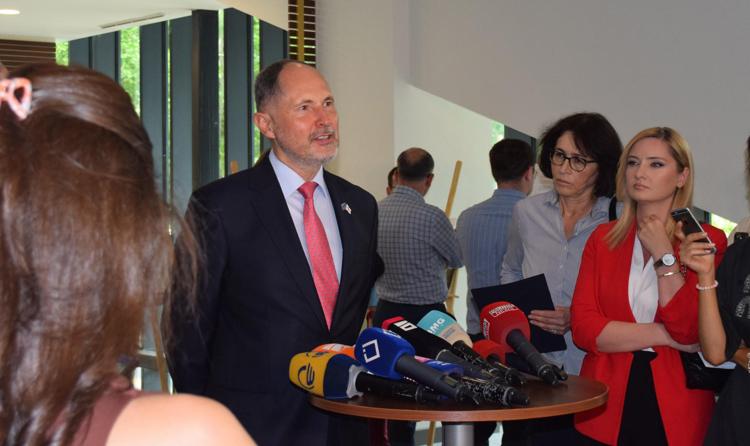 ევროკავშირის ელჩი - გულწრფელად ვიმედოვნებ, რომ ეს ოქტომბრის არჩევნების შემდეგ გადავტვირთავთ მუშაობას და ახალი მთავრობა დაიწყებს სერიოზულ მუშაობას ევროკავშირში გაწევრიანებისკენ