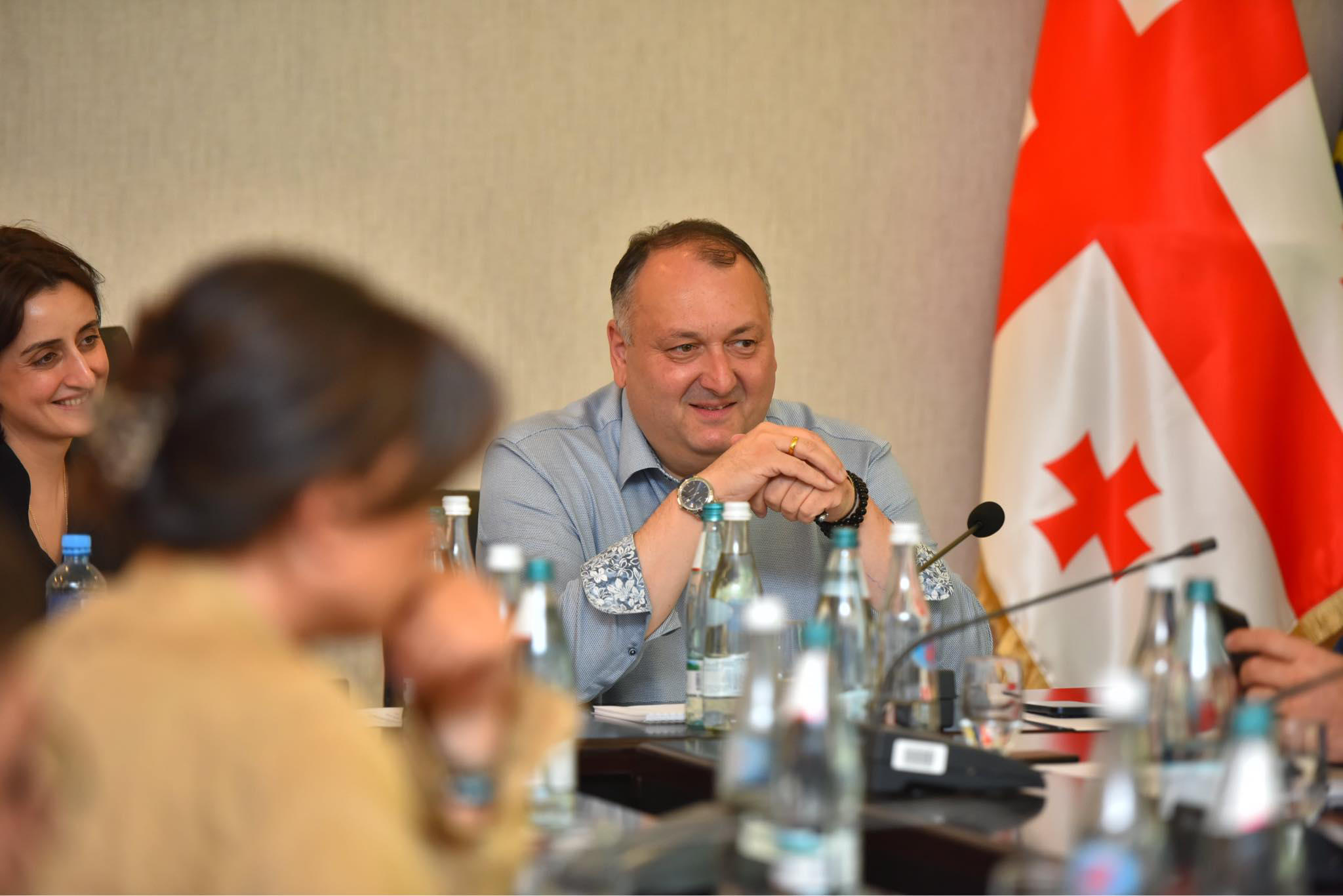 თვითმმართველი ქალაქების თემატური ჯგუფის პირველი შეხვედრა ქუთაისის მუნიციპალიტეტის მერიაში გაიმართა