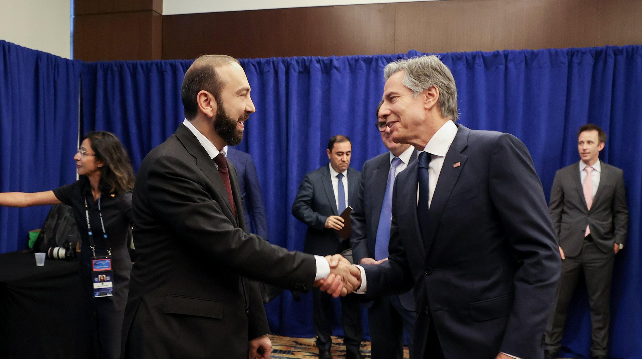 სომხეთის საგარეო საქმეთა მინისტრი - სომხეთს აქვს პოლიტიკური ნება, რომ აზერბაიჯანთან სამშვიდობო ხელშეკრულება უმოკლეს დროში გააფორმოს