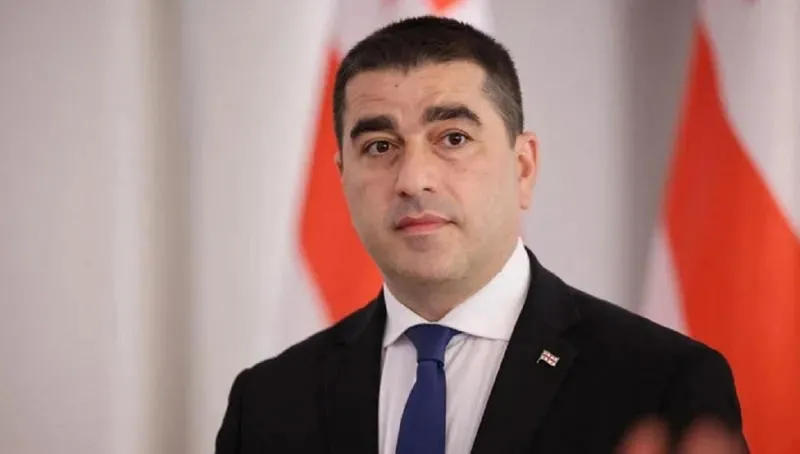 შალვა პაპუაშვილი ტყუილს უწოდებს ინფორმაციას, რომ საჯარო სამსახურის თანამშრომლებისთვის ქართული ენის ცოდნა სავალდებულო აღარ იქნება