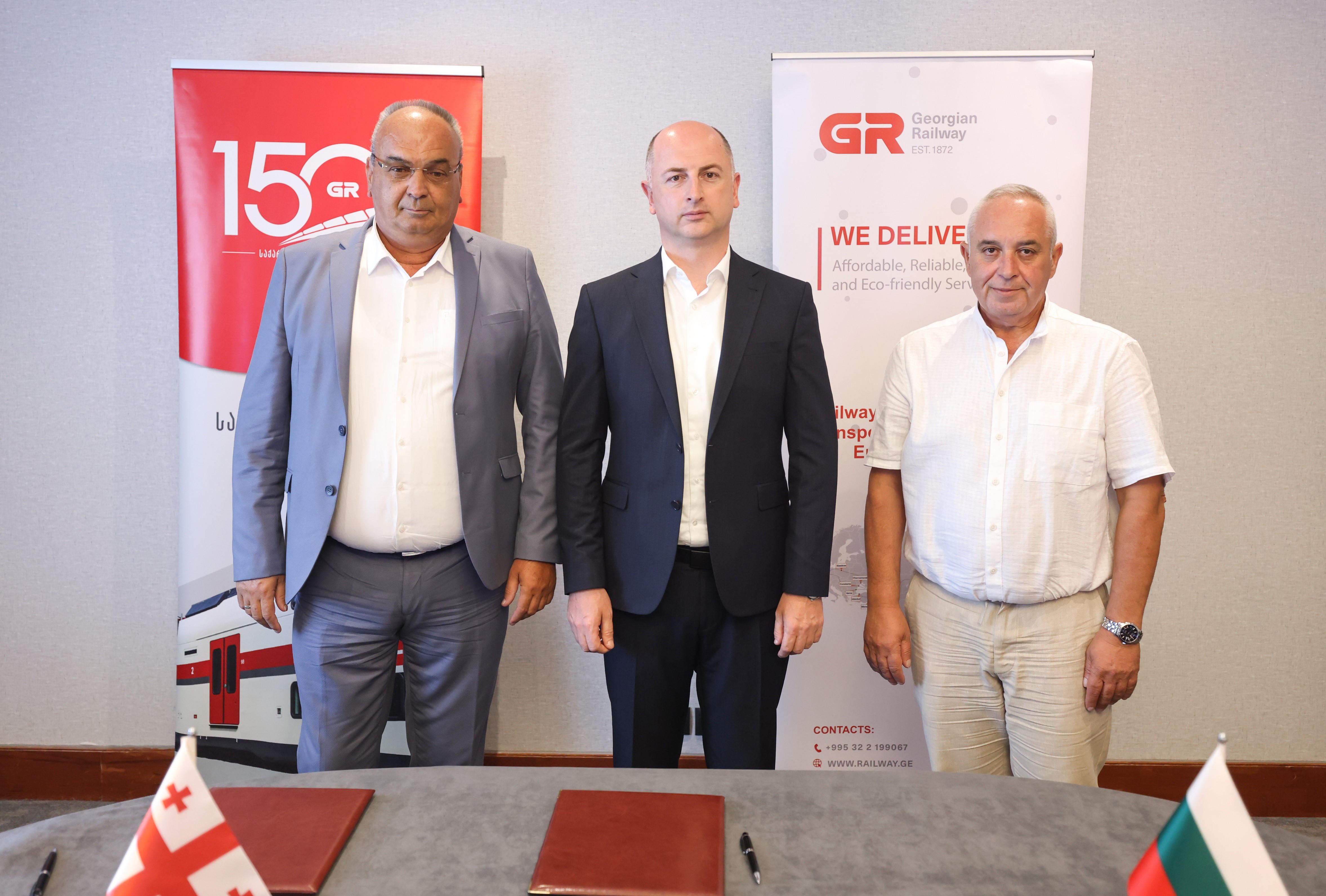 საქართველოს რკინიგზის ხელმძღვანელობამ თბილისში ბულგარეთის რკინიგზის BDZ-ის და სანაოსნო კომპანია P.N.A LTD-ის წარმომადგენლებს უმასპინძლა