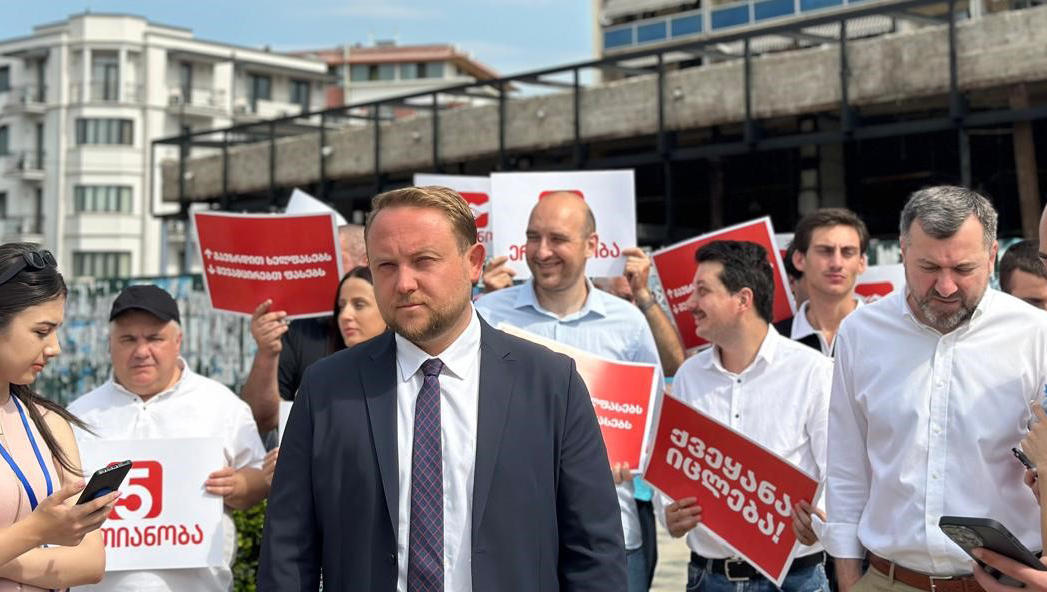 ვასო ურუშაძე - 12 წელია, თბილისს არც ერთი მეტროსადგური არ შემატებია, „ვარკეთილის“, „გურამიშვილის“, „ავლაბრის“, „გოცირიძის“ მეტროსადგურების რეაბილიტაცია დღემდე დაუსრულებელია - მივმართავ თბილისის მერს, როგორ აპირებს პარტნიორების მიერ გამოყოფილი თანხების ათვისებას?