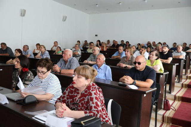 სავაჭრო პალატამ შეხვედრების ციკლი - „პროფესიული უნარები რეგიონის განვითარებისთვის“ დაიწყო