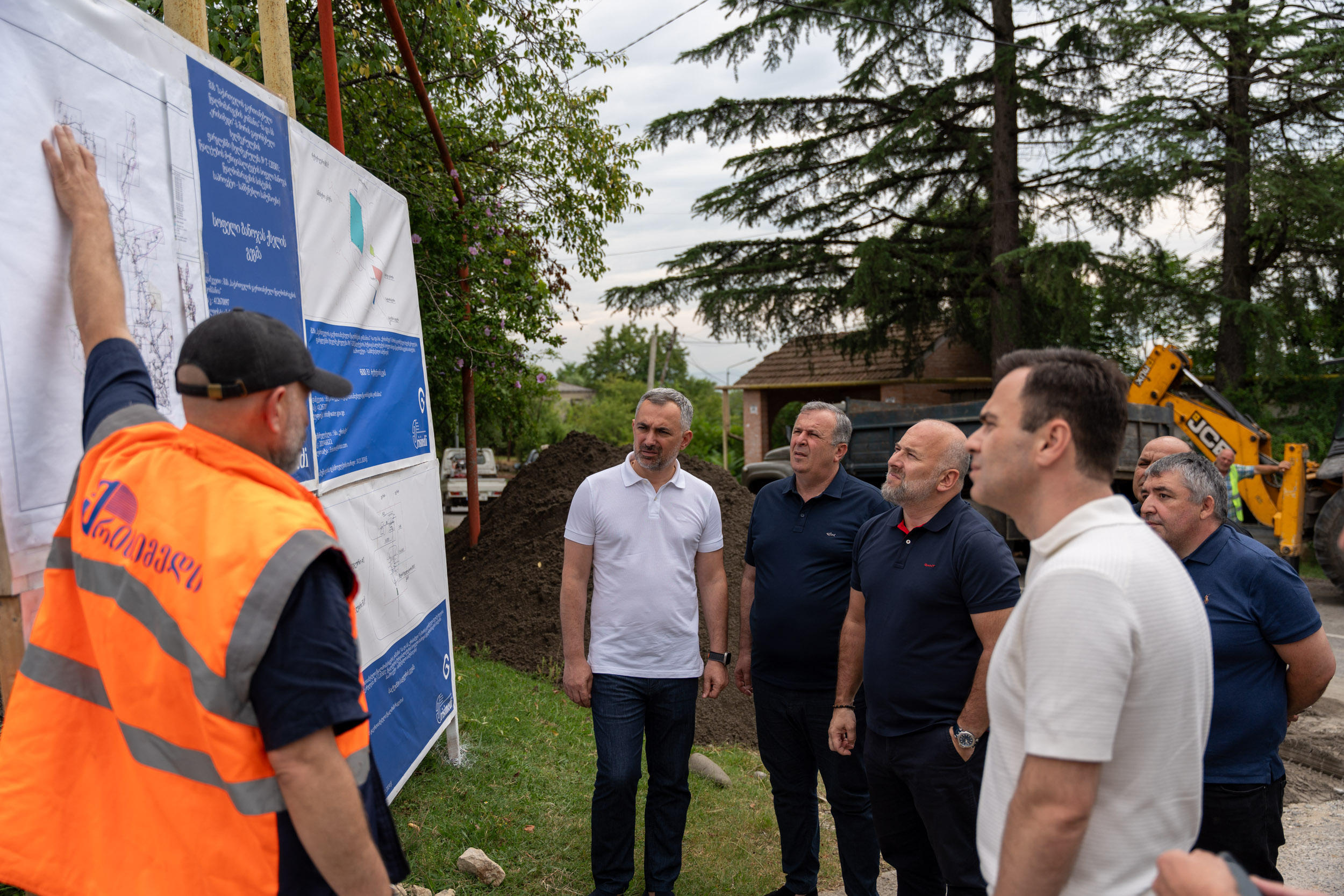 სოფელ ბანოჯის მოსახლეობის 24-საათიანი წყალმომარაგებისთვის სამშენებლო სამუშაოები მიმდინარეობს