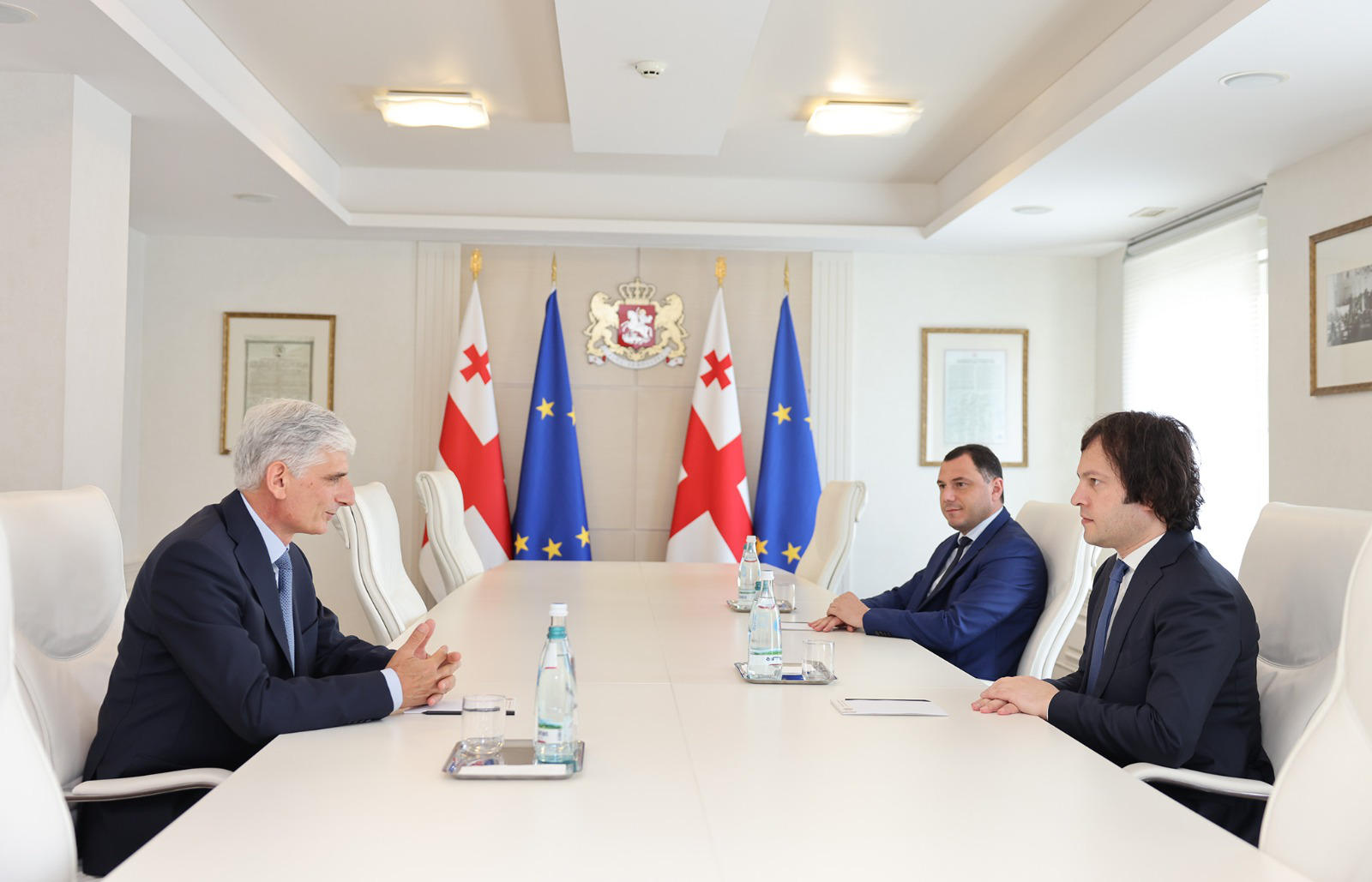 ქუთაისის საერთაშორისო უნივერსიტეტის რექტორად გიორგი ხუბუა დაინიშნა - პრემიერ-მინისტრი, ირაკლი კობახიძე დღეს ახლად დანიშნულ რექტორს შეხვდა