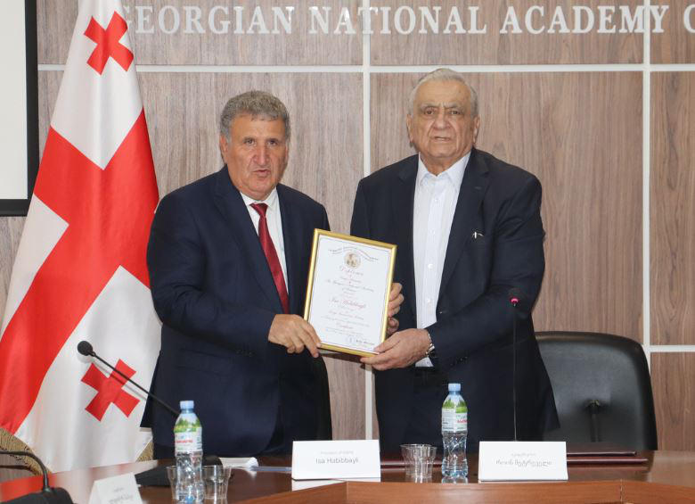 საქართველოს მეცნიერებათა ეროვნულ აკადემიაში აზერბაიჯანის მეცნიერებათა ეროვნული აკადემიის პრეზიდენტის ისა ჰაბიბეილი იმყოფებოდა
