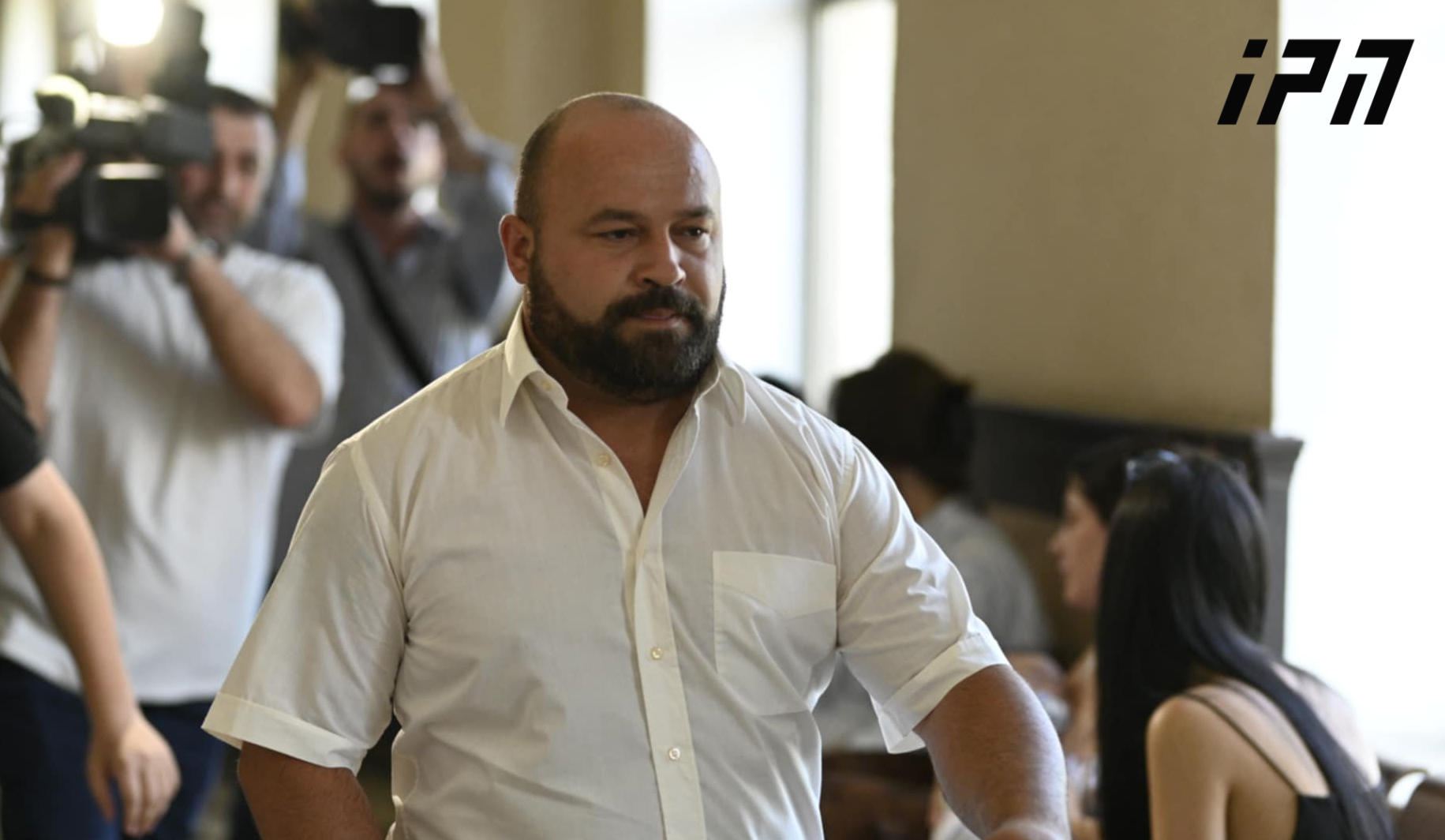 სუს-ში დაწყებული გამოძიების ფარგლებში მაგისტრატი მოსამართლის თანდასწრებით ჩვენებას „ნაციონალური მოძრაობიდან“ ფოთის საკრებულოს წევრი ლაშა რუხაია აძლევს