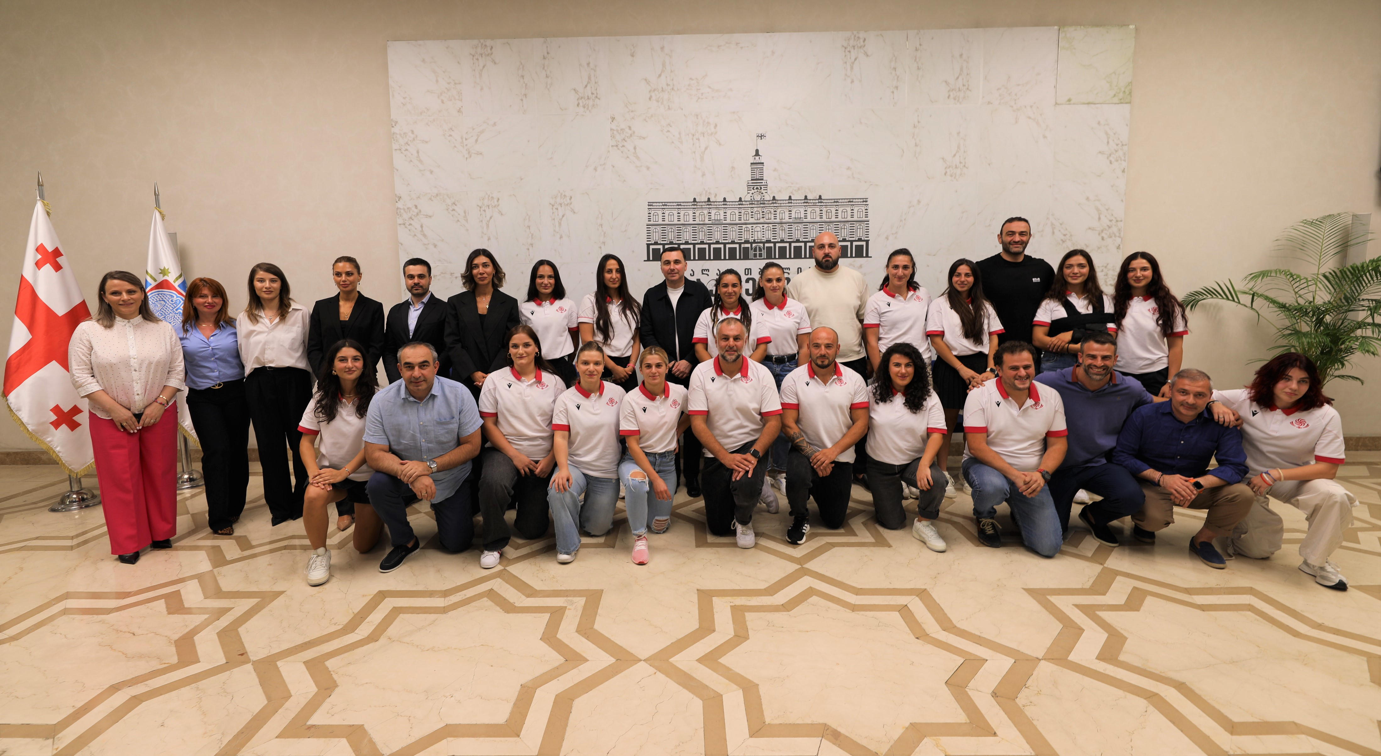 თბილისის საკრებულოში რაგბის 7-ქალა ეროვნული ნაკრებისთვის მიღება გაიმართა