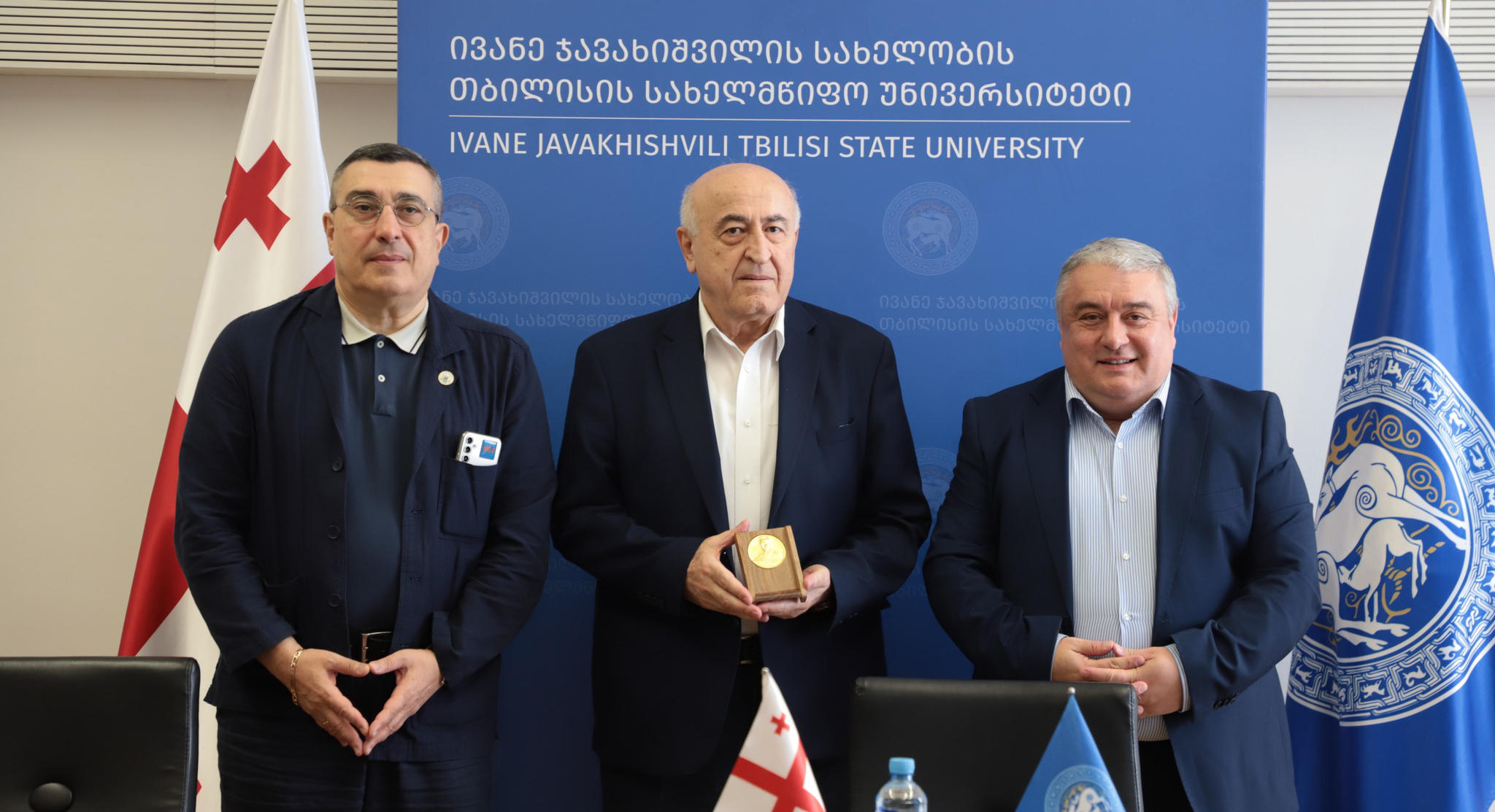 ჯაბა სამუშიამ თსუ-ს ეკონომიკისა და ბიზნესის ფაკულტეტის 102-ე წლისთავისადმი მიძღვნილ ღონისძიებაში მიიღო მონაწილეობა