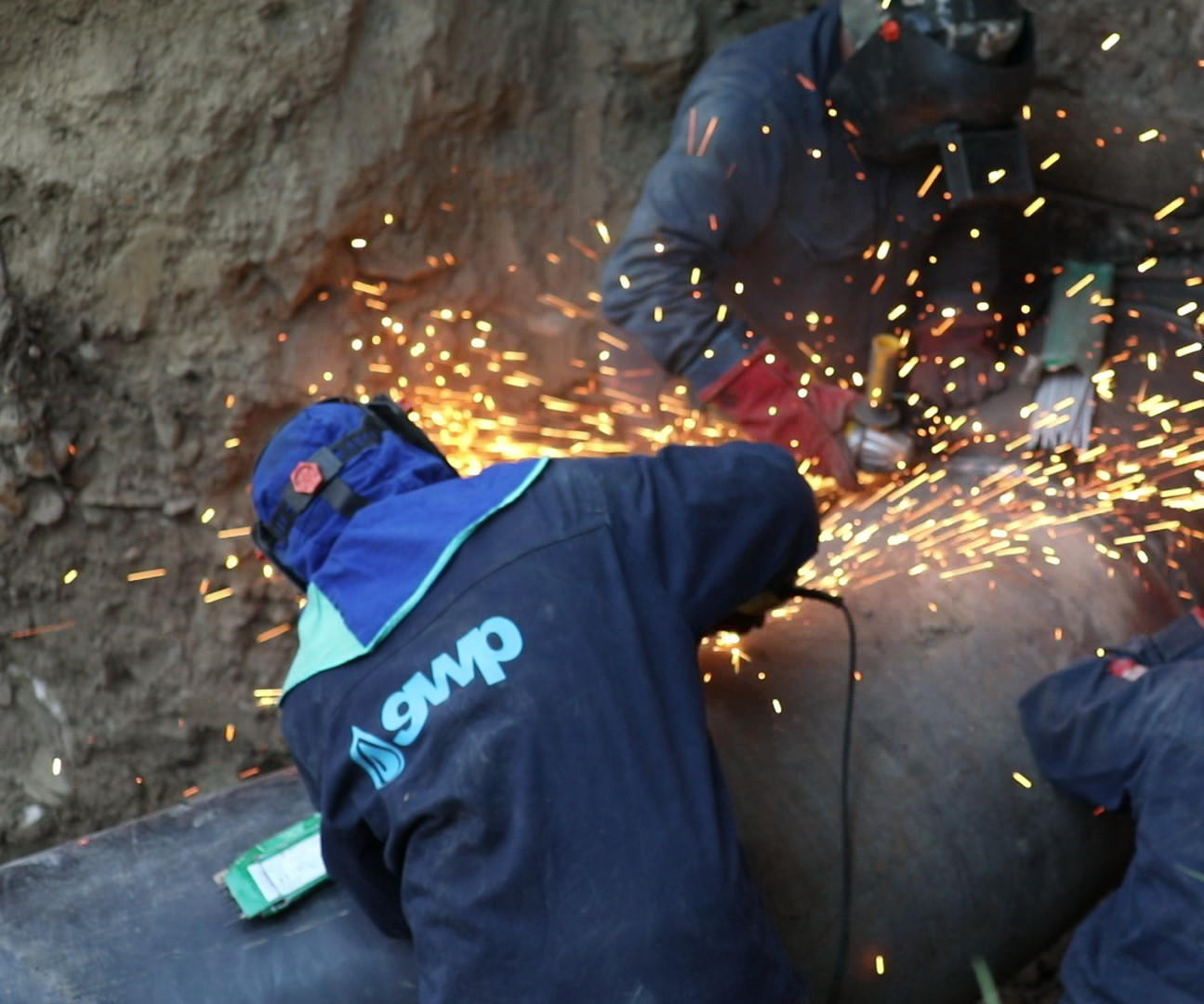 „ჯივიპი“ წყნეთის გზატკეცილის სრული რეაბილიტაციის ფარგლებში წყალმომარაგების ქსელებზე სამუშაოებს ასრულებს