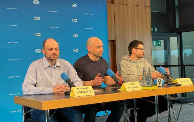 ვლადიმირ კარა-მურზა - დასავლური დემოკრატიული ქვეყნების სანქციები პუტინის რეჟიმის წინააღმდეგ აღარ არის მიმართული, არამედ მიმართულია მთელი ქვეყნის წინააღმდეგ, რუსეთის ყველა მოქალაქის წინააღმდეგ