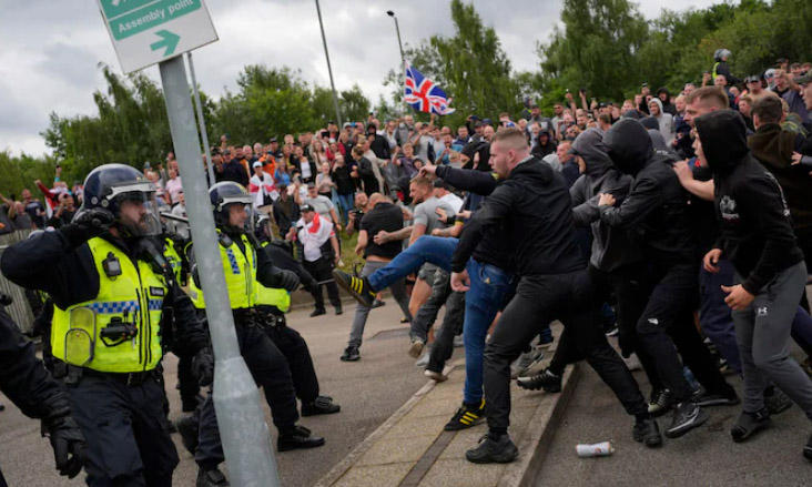 დიდ ბრიტანეთში, არეულობის დაწყებიდან დღემდე 378 ადამიანი დააკავეს