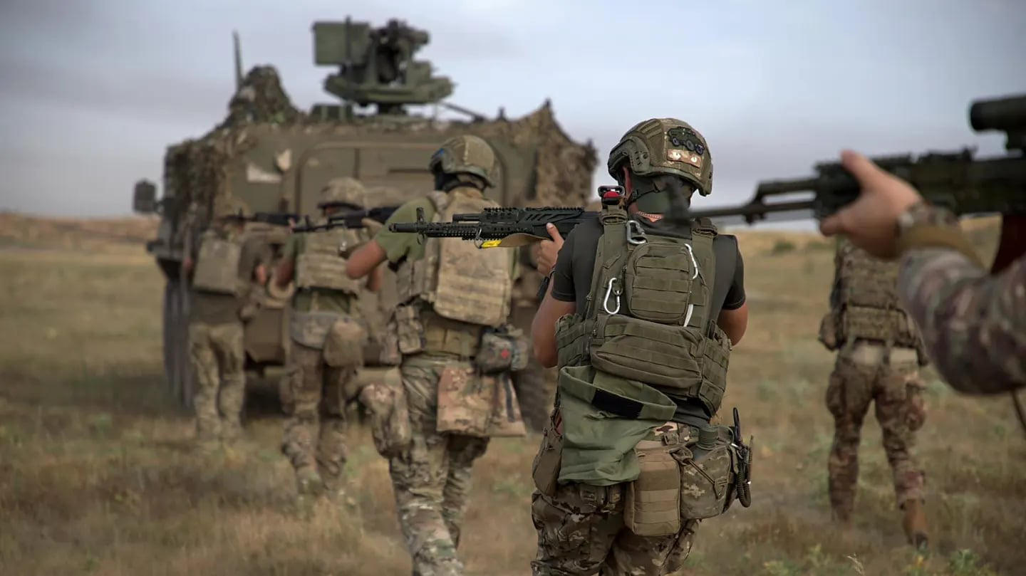 Forbes – კურსკში მიმდინარე ბრძოლებს უკრაინის ერთ-ერთი ყველაზე კარგად აღჭურვილი და სწრაფი ბრიგადა შეუერთდა