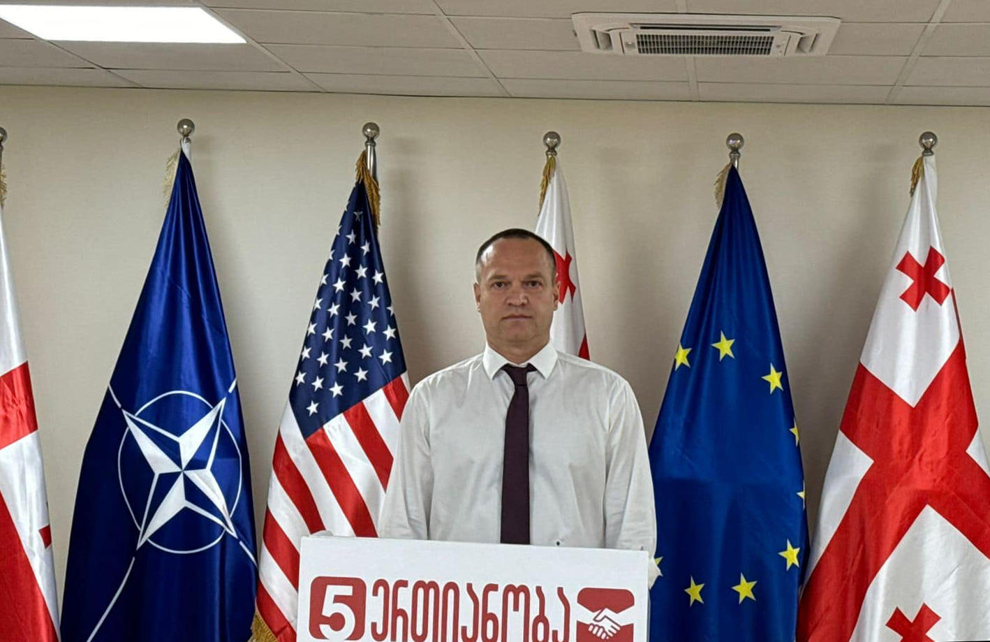 პეტრე ცისკარიშვილი - „ოცნების“ აფიორა და ტყუილი, თითქოს არჩევნებში თუ გაიმარჯვებენ, აშშ-სთან ურთიერთობას შემდეგ დაალაგებენ, არავინ დაიჯეროს! - მათ გადაკვეთეს საერთაშორისო წითელი ხაზები და ამ დანაშაულს არავინ აპატიებს