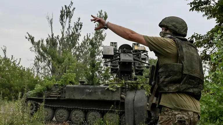 რუსეთის თავდაცვის უწყება - საჰაერო თავდაცვის ძალებმა უკრაინის 117 დრონი და ოთხი რაკეტა გაანადგურეს