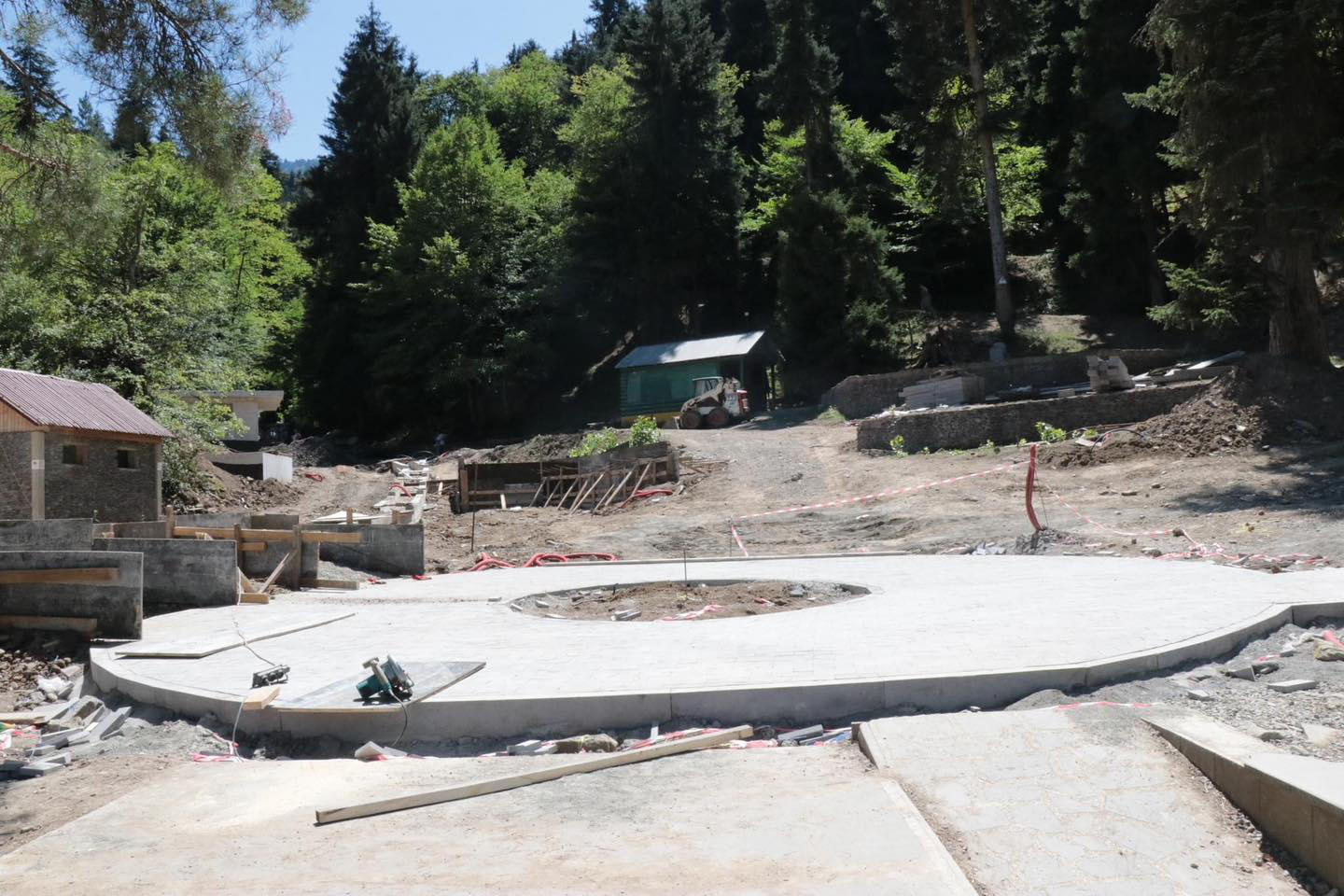 ბორჯომის მერია - დაბა წაღვერის პარკის რეაბილიტაცია აქტიურ ფაზაშია