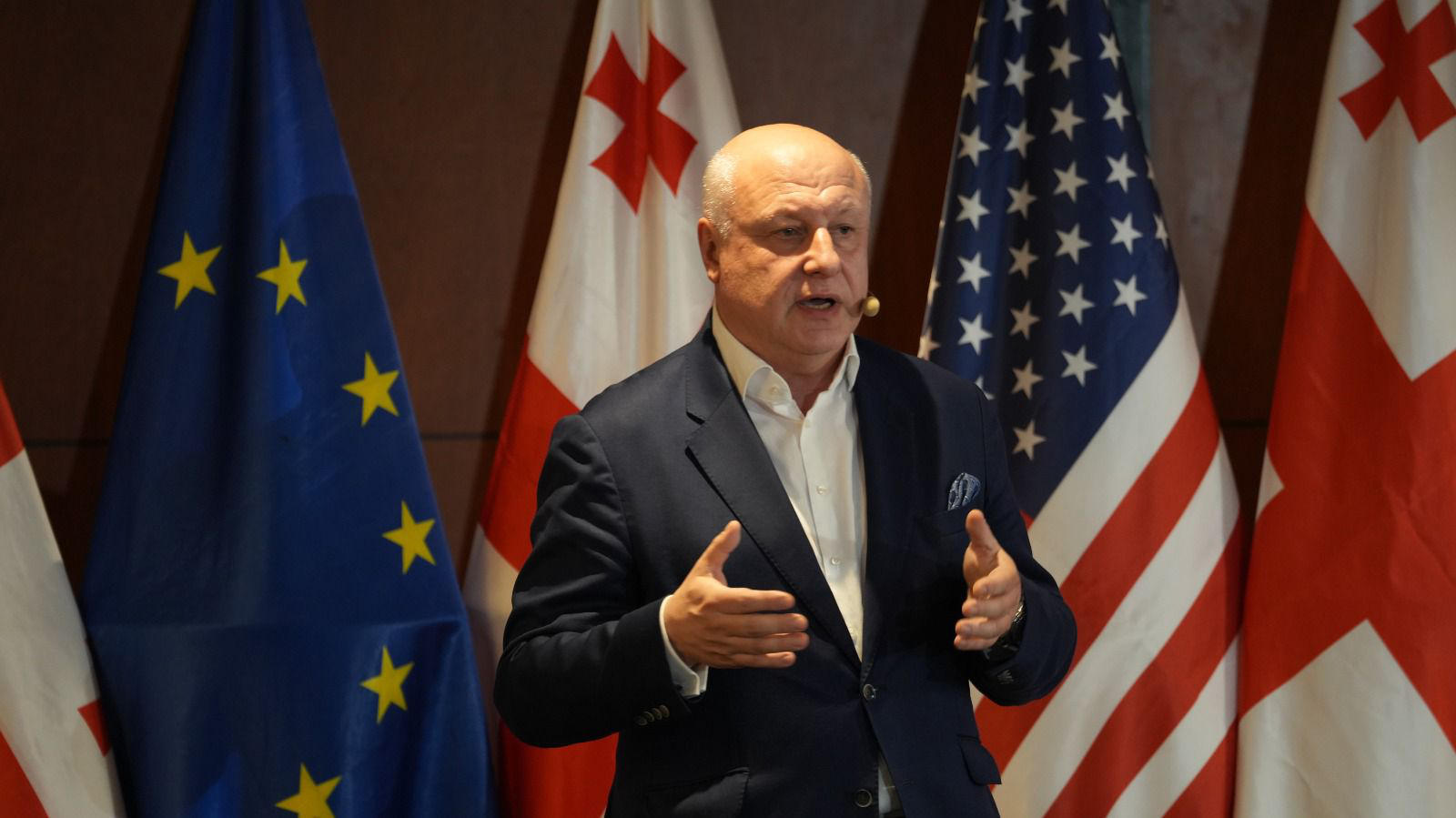 გიგი წერეთელი - მთელი ძალ-ღონე იხარჯებოდა და უნდა დაიხარჯოს, რომ როგორმე დავაღწიოთ თავი რუსეთის ორბიტას და ვიყოთ ქვეყანა, სადაც ლიბერალური-დემოკრატიული მოწყობა იქნება