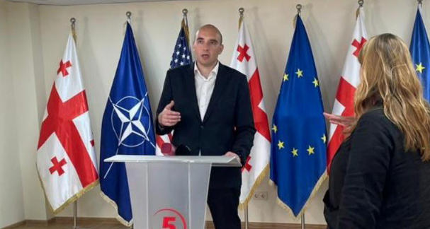 ირაკლი ფავლენიშვილი - რა თქმა უნდა, „ოცნება“ თავის დანაშაულებს არ გამოიძიებს და თავის თავს არ დასჯის, ეს რეჟიმი ძალადობაზე, სიძულვილზე და პაპუაშვილის მსგავს ადამიანებზე დგას