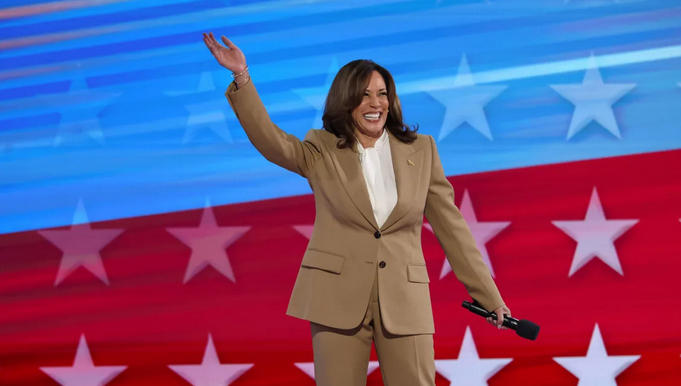 NBC News - კამალა ჰარისის საპრეზიდენტო კამპანიამ ბოლო ერთი თვის განმავლობაში 500 მილიონი დოლარი შეაგროვა