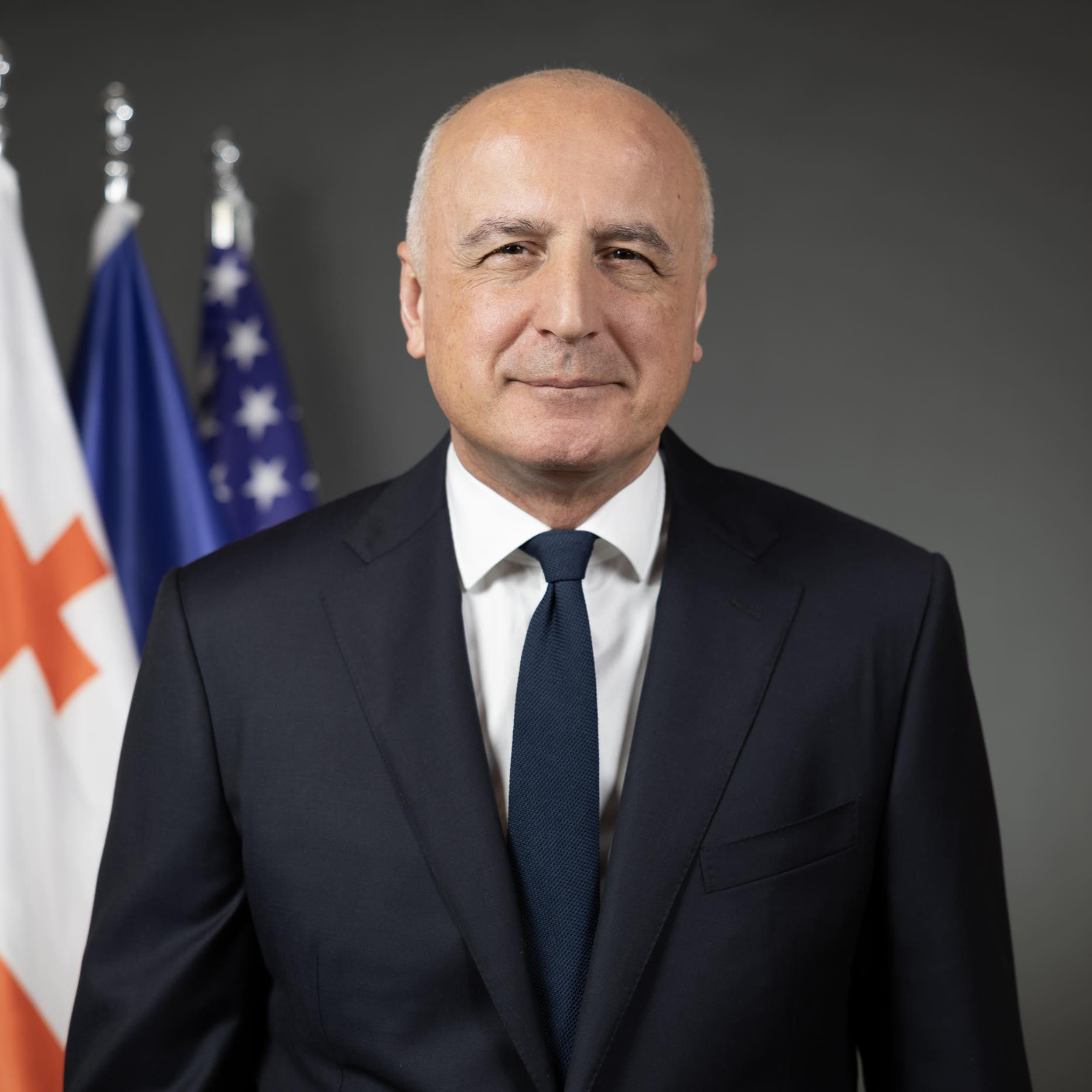 ბადრი ჯაფარიძე - ძალაუფლების დაკარგვის შიშით შეპყრობილი ივანიშვილი უკვე ცრუ დაპირებებსაც ვეღარ აძლევს ადამიანებს