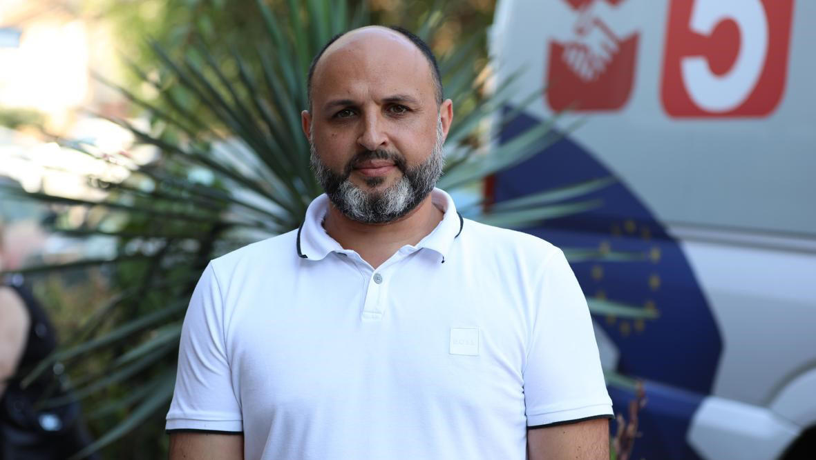 ირაკლი ნადირაძე - 26 ოქტომბერს ყველამ ერთად უნდა დავამარცხოთ ოლიგარქი ივანიშვილი, რომელმაც ჩვენს მოქალაქეებს ცხოვრება გაუძვირა - ხალხს უნდა ჰქონდეს საუკეთესო ევროპული და ხელმისაწვდომი ჯანდაცვა