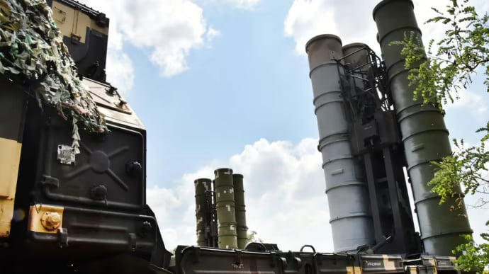 უკრაინის საჰაერო თავდაცვა - რუსებმა უკრაინას 10 რაკეტით და 81 დრონით შეუტიეს - უკრაინელებმა 65 სამიზნე ჩამოაგდეს