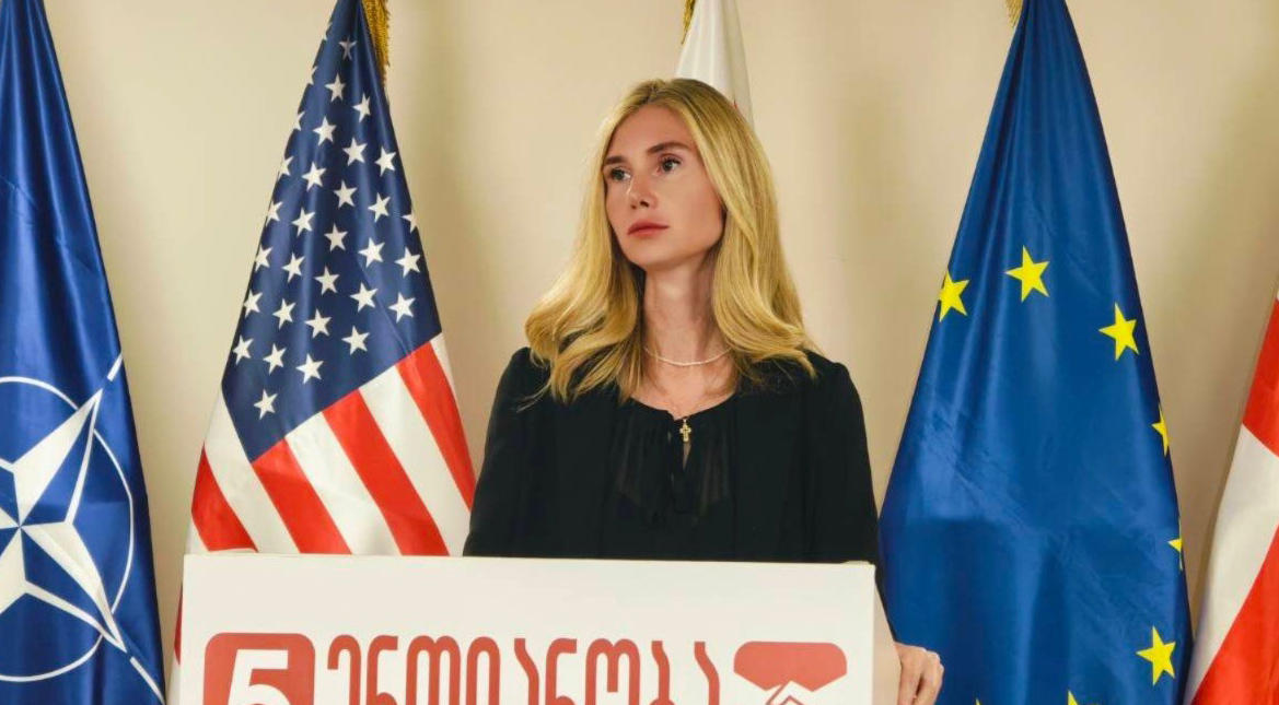 თინა ბოკუჩავა - აშშ-ს ფინანსური დახმარების სახით საქართველოსთვის გამოყოფილი აქვს 6,2 მილიარდი დოლარის ოდენობის დახმარება, მაგრამ სტრატეგიულ პარტნიორებს დახმარების შეჩერება უწევთ