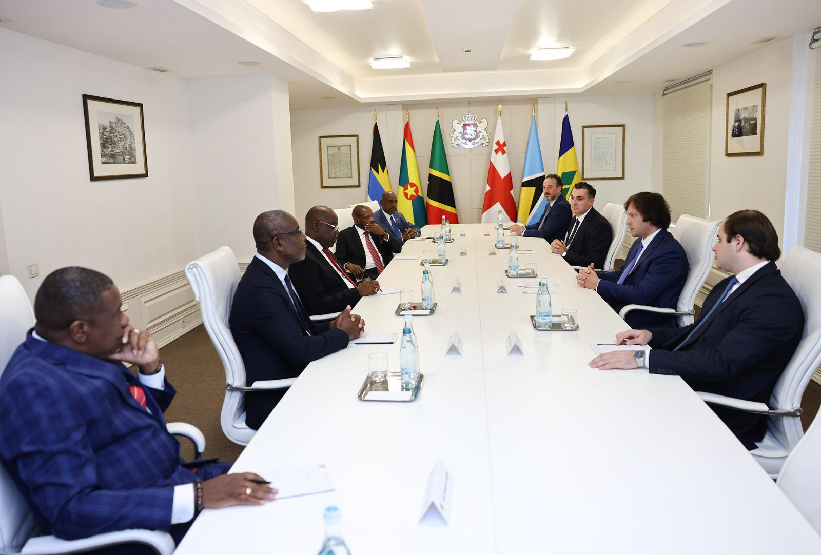 პრემიერ-მინისტრი აღმოსავლეთ კარიბის ქვეყნების ორგანიზაციის წევრი სახელმწიფოების საგარეო საქმეთა მინისტრებს შეხვდა