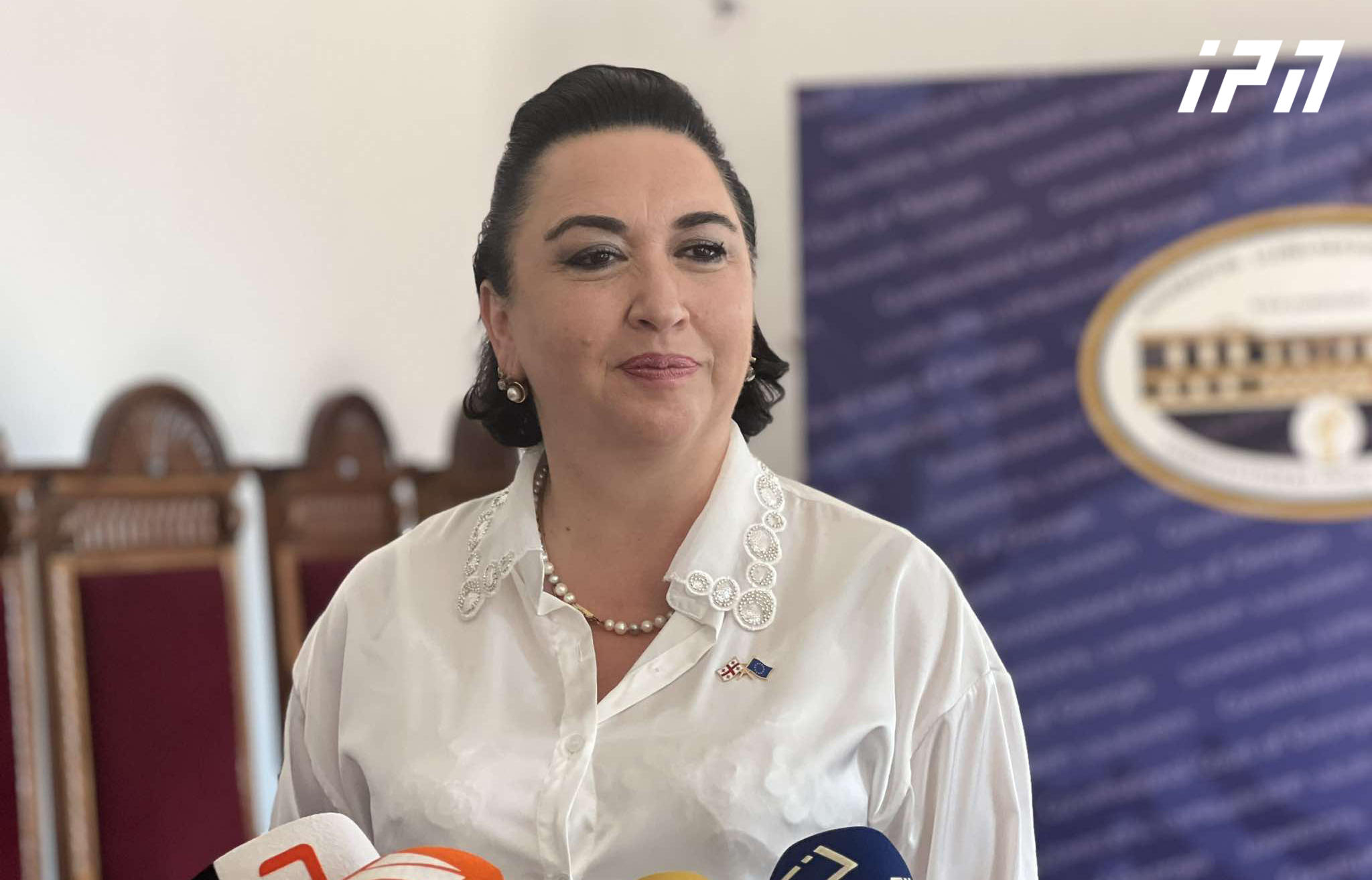 ეკა ბესელია საკონსტიტუციო სასამართლოში პარლამენტის წარმომადგენლებზე - ბევრი ისეთი მძიმე კითხვაა, რომელზეც პასუხი არ აქვთ - ნახეთ, ვინ გამოუშვა პარლამენტმა, ვის შეაჩეჩა? - ბავშვებთან როგორ შეიძლება პოლემიკაში შესვლა?