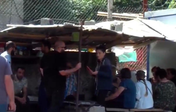 სოფელ შუქრუთში მცხოვრებმა სამმა ადამიანმა პროტესტის ნიშნად პირი ამოიკერა