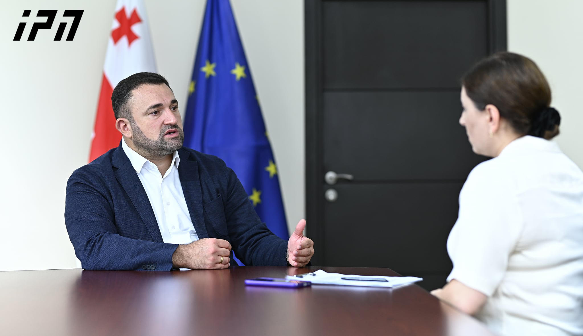 გიორგი კალანდარიშვილი - გაყალბება ძალიან მძიმე ბრალდებაა და მას მტკიცებულებები სჭირდება, მე ამას უფრო სპეკულაციებს დავარქმევდი - ჩვენ ბევრი რამ გვესმოდა, მაგრამ საქმე საქმეზე რომ მიდგებოდა, არ გვინახავს არცერთი დადასტურებული შემთხვევა