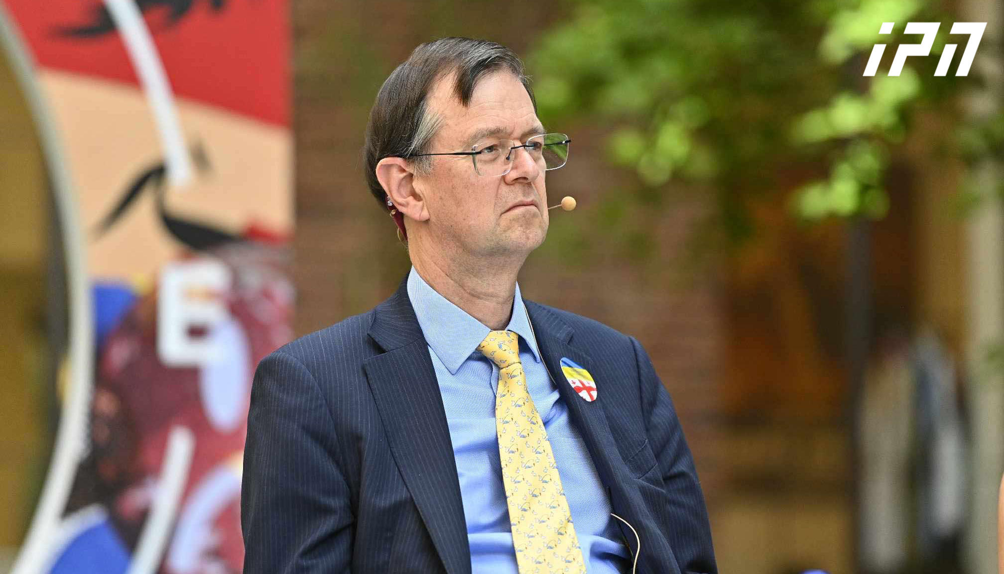 იან ბონდი - თუ თქვენ გეყოლებათ ხელისუფლება, რომელიც შეძლებს ჩავიდეს ბრიუსელში და ნატოსა და ევროკავშირს უთხრას: „ეს არის ჩვენი მტკიცე არჩევანი, ეს არის ქართველი ხალხის არჩევანი“, მაშინ პროცესები კვლავ წინსვლას დაიწყებს