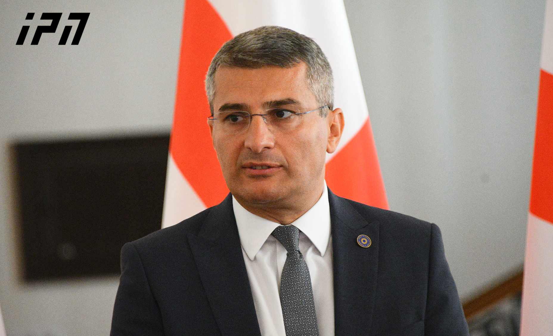 მამუკა მდინარაძე - როგორც კი რუსთაველზე ადამიანების რაოდენობა შემცირდა, რაღაცით ამის პიარული კომპენსირება უნდა მოეხდინათ - მარშებს იმისთვის აორგანიზებენ, რომ ხალხის სიმცირე პროფესიების რაოდენობით დააკომპენსირონ
