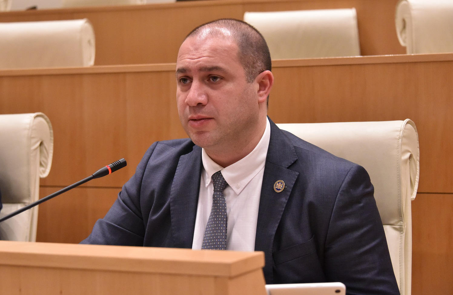 გივი მიქანაძე - 5 სექტემბრიდან დღემდე მმართველი პარტიის სააგიტაციო მასალის განადგურების კუთხით  არაერთი ფაქტი დაფიქსირდა