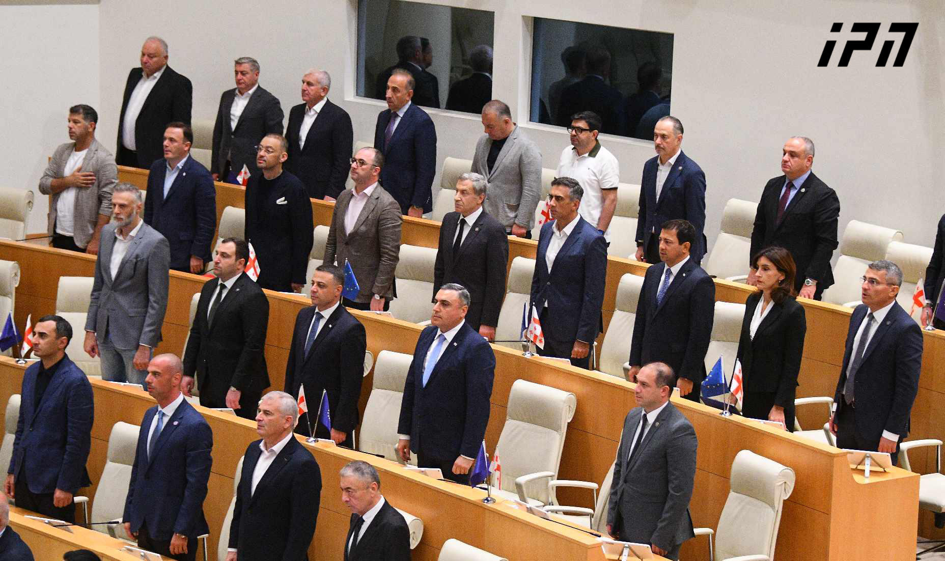 პარლამენტის საშემოდგომო სესია გაიხსნა