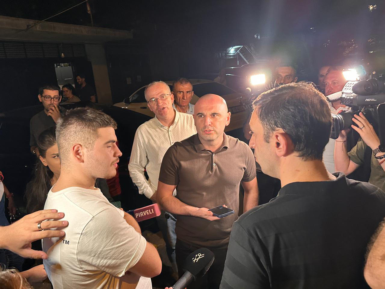 ლევან ხაბეიშვილი - სამი საათის განმავლობაში ადვოკატმა არ იცის, სად არის გადაყვანილი დაკავებული პირი, ეს არის გატაცება