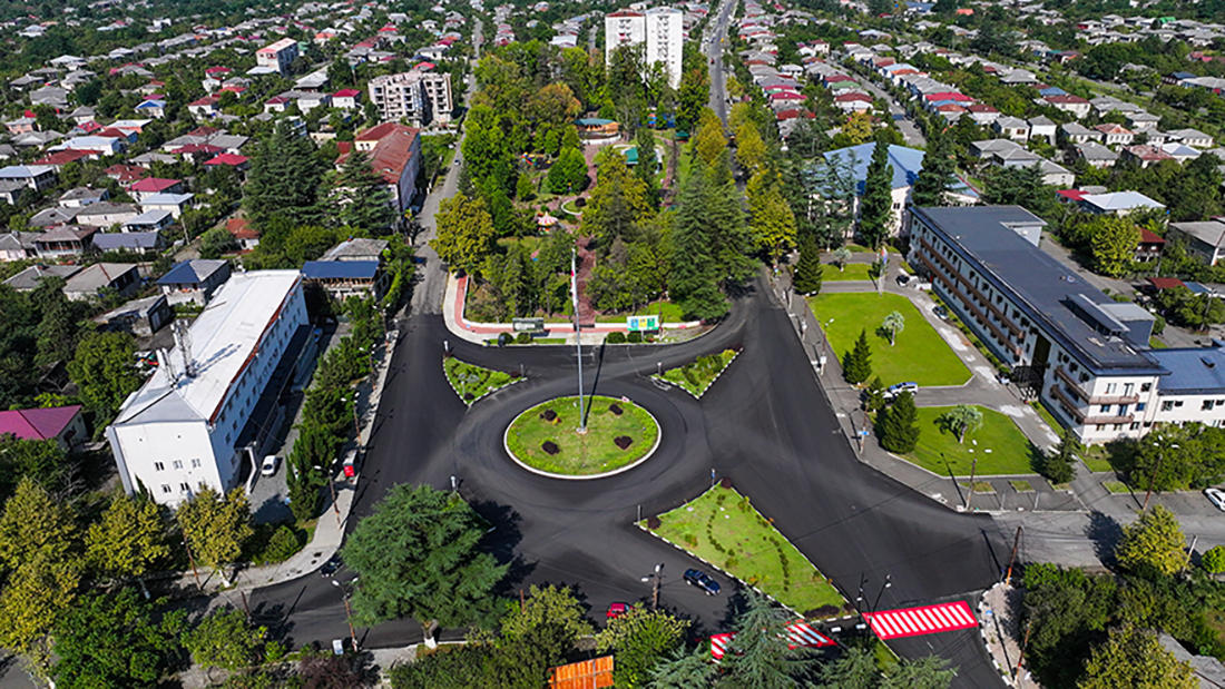 ირაკლი ქარსელაძე - ქალაქ ოზურგეთში ურბანული განახლების პროექტები გრძელდება