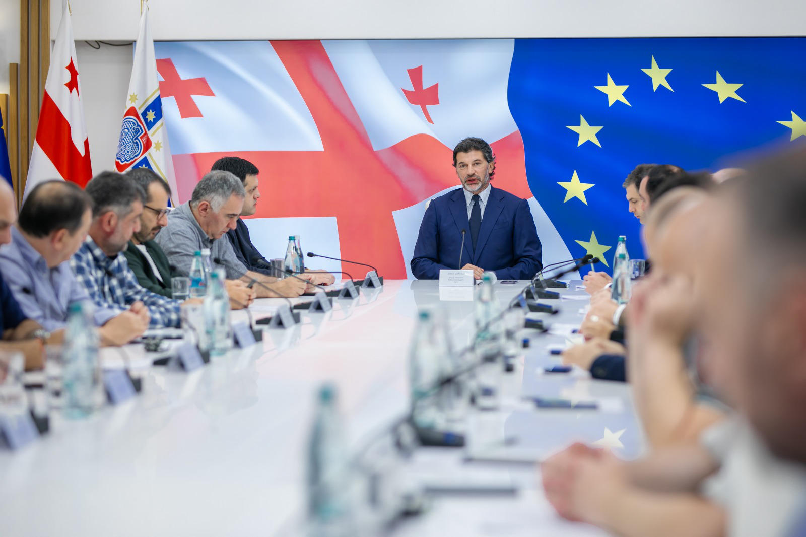 შპს „თბილსერვის ჯგუფი“ სხვადასხვა პოზიციაზე ვაკანსიებს აცხადებს