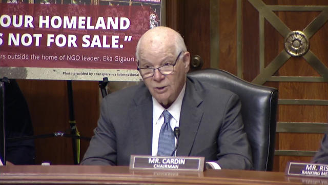 ბენ კარდინი - გასაოცარია, მაგრამ „უცხოური გავლენის“ კანონი რუსული კანონის შესაბამისად არის მოდელირებული, იმის გათვალისწინებით, თუ რა გაუკეთა რუსეთმა საქართველოს, დაუჯერებელია, რომ ამ გზას გაყვნენ - კონგრესს აქვს პასუხისმგებლობა, გაბედული ნაბიჯები გადადგას