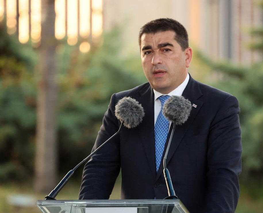 შალვა პაპუაშვილი - ძვირფასო პარალიმპიელებო, გილოცავთ მიღწეულ შედეგებს, თქვენ ასახელეთ საქართველო და შთაგონების წყაროდ იქეცით მრავალი ადამიანისთვის ჩვენს ქვეყანაში და მის ფარგლებს გარეთ