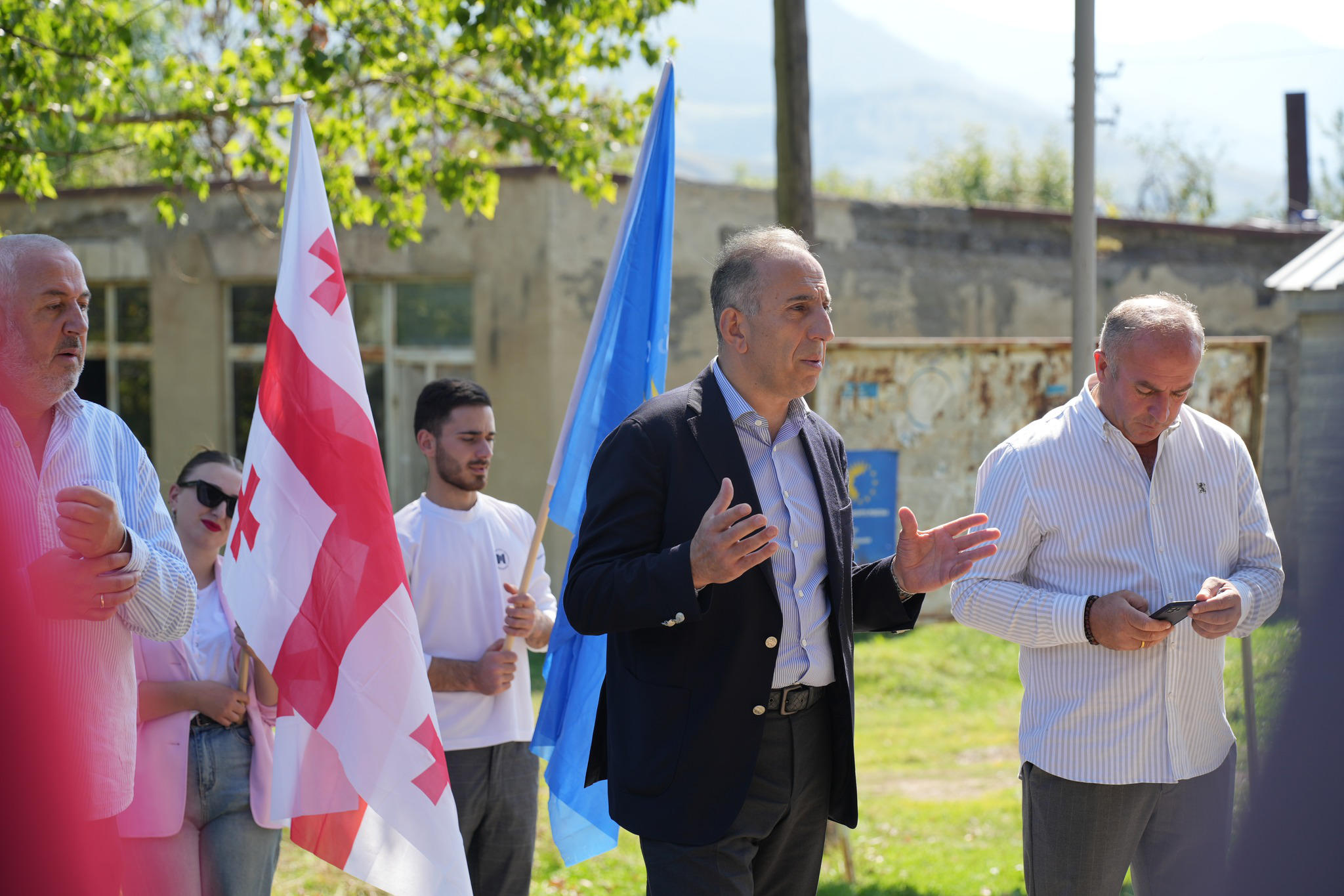 „ქართული ოცნების“ დელეგატმა ანტონ ობოლაშვილმა ასპინძაში მოსახლეობასთან შეხვედრები გამართა