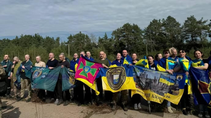 უკრაინამ რუსეთის ტყვეობიდან 49 ადამიანი დაიბრუნა