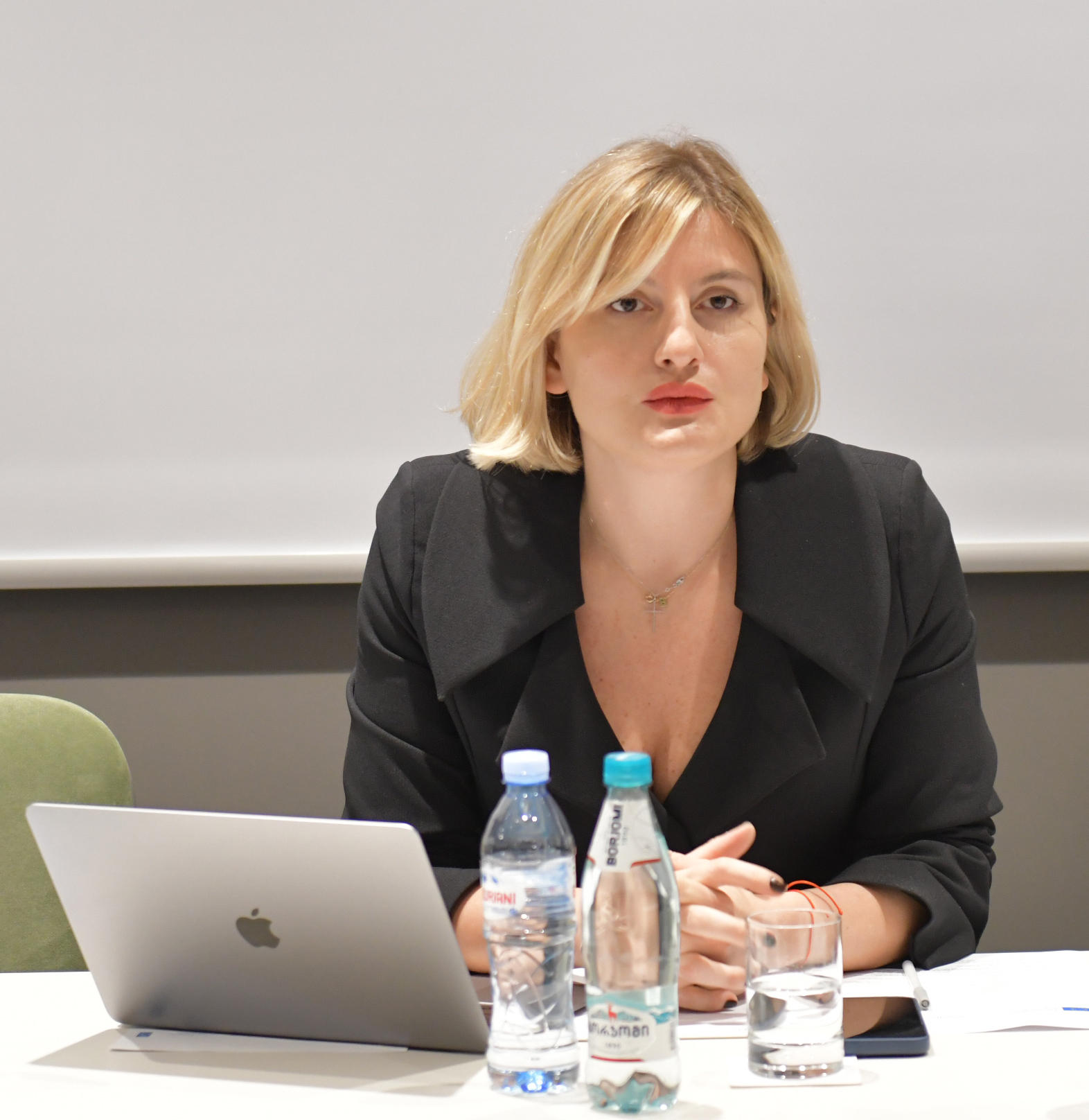 პირველკლასელთა რეგისტრაციის საკითხზე, განათლების, მეცნიერებისა და ახალგაზრდულ საქმეთა კომიტეტმა გასვლითი სამუშაო შეხვედრა გამართა