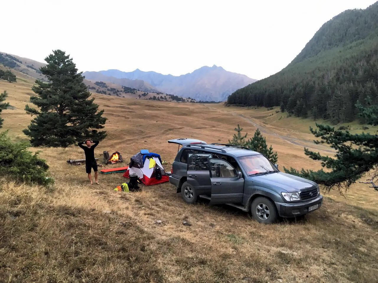 Planning a Trip to Georgia? Renting a Car is Your Best Travel Option!